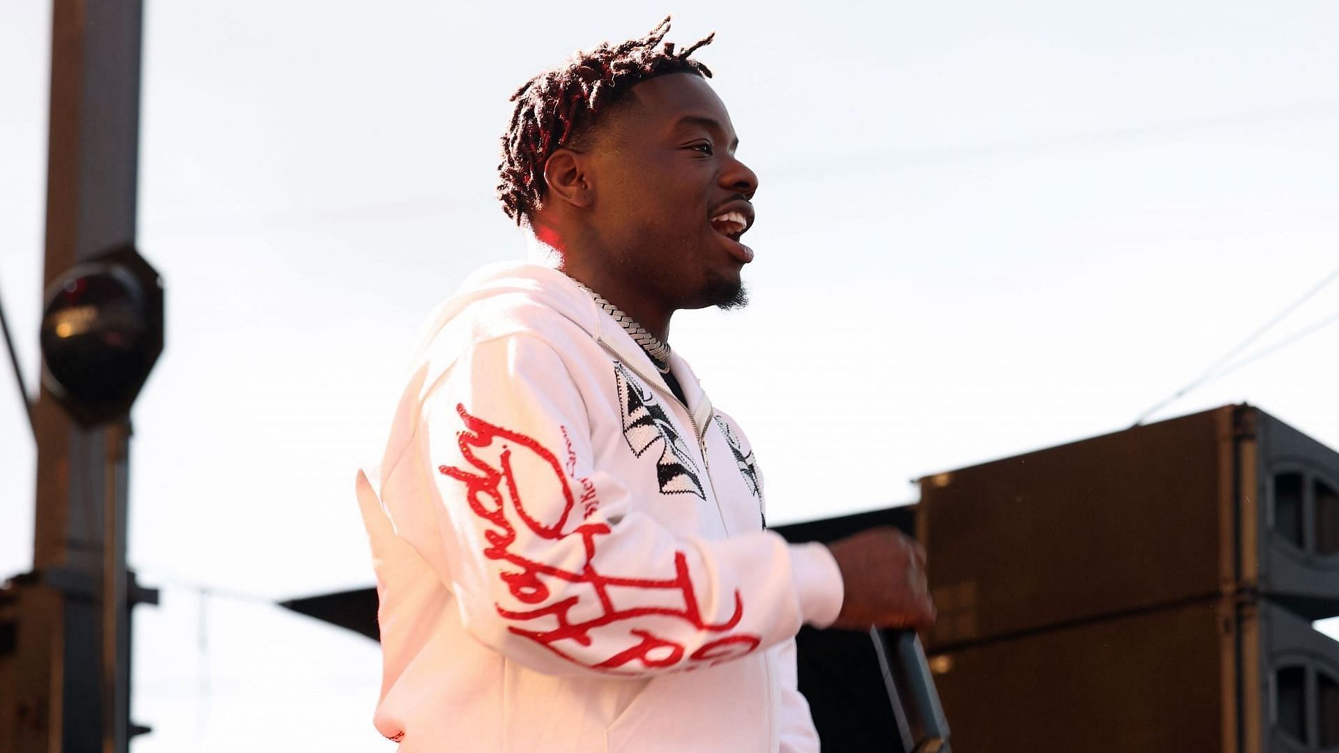 Ray Vaughn performs at the 11th Annual TDE Christmas Concert and Toy Drive on December 12, 2024, in Los Angeles, California. (Image via Getty/Natasha Campos)